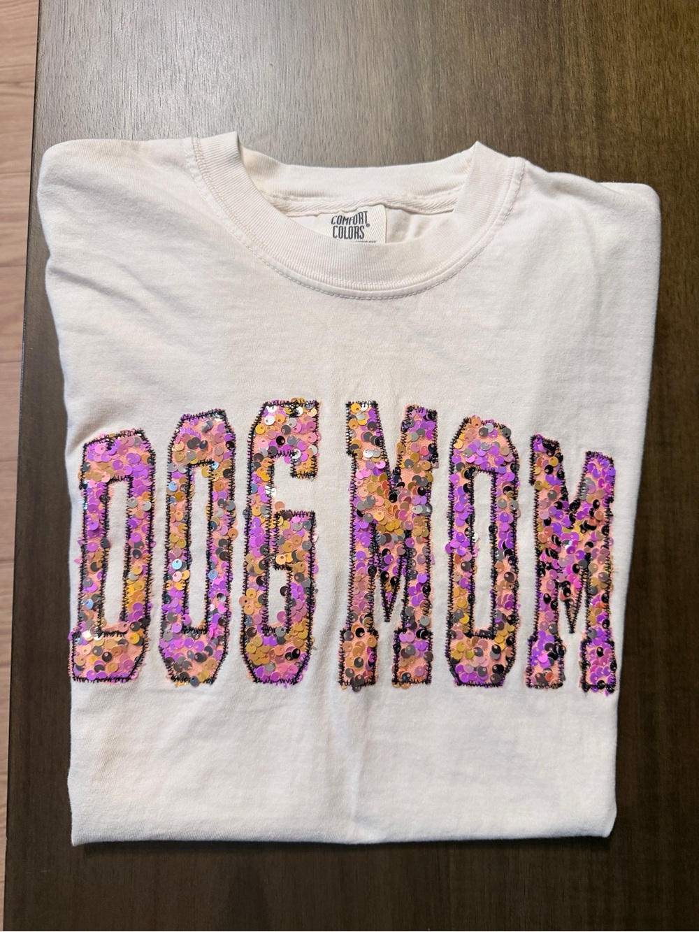 Dog Mom sequin appliqué